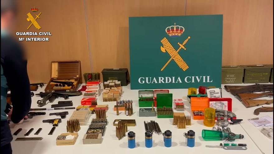 La Guardia Civil de Pontevedra participa en una operación en toda España contra el tráfico ilegal de munición