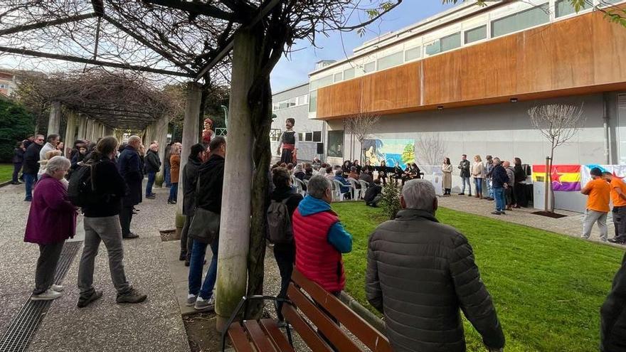 Redondela coloca cuatro adoquines en memoria de los vecinos deportados a Mauthausen