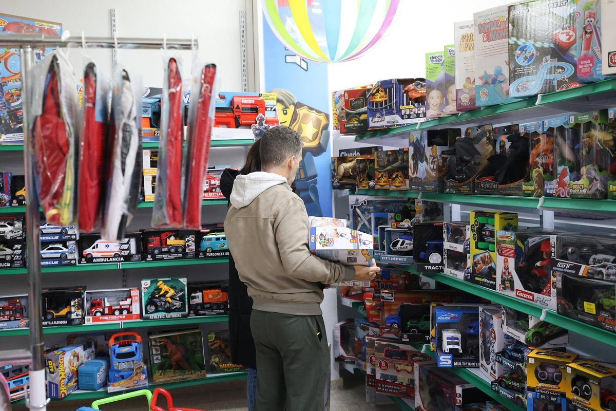 Los coches de Hot Wheels, uno de los productos estrella en la tienda Don Dino.
