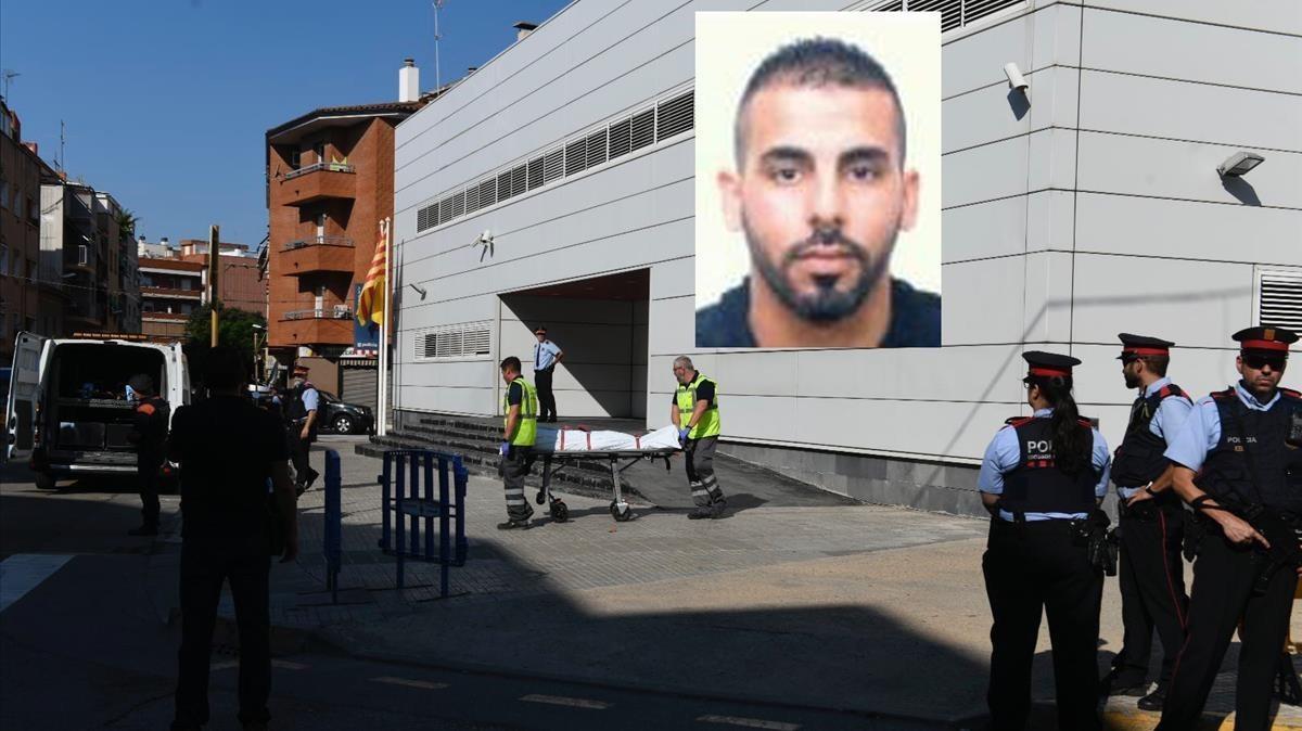 zentauroepp44709901 cornella de llobregat 20 08 2018 miembros de la funeraria180820110625 zentauroepp44709901 cornella de llobregat 20 08 2018 miembros de la funeraria180820110625