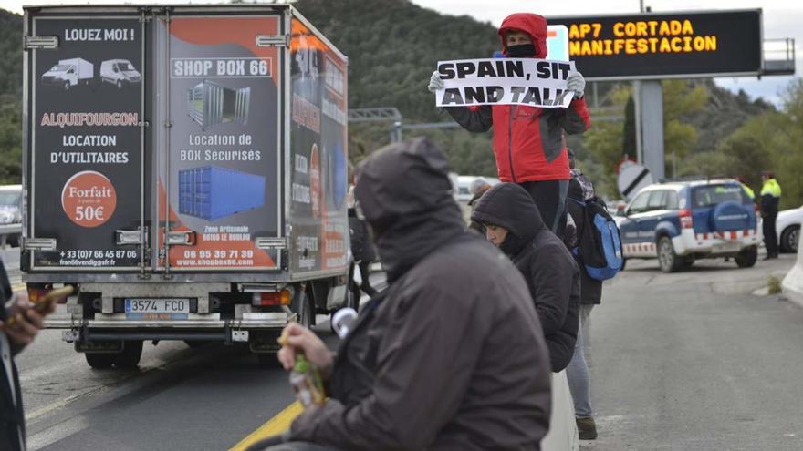 Corte de la AP-7 en La Jonquera, convocado por Tsunami Democràtic