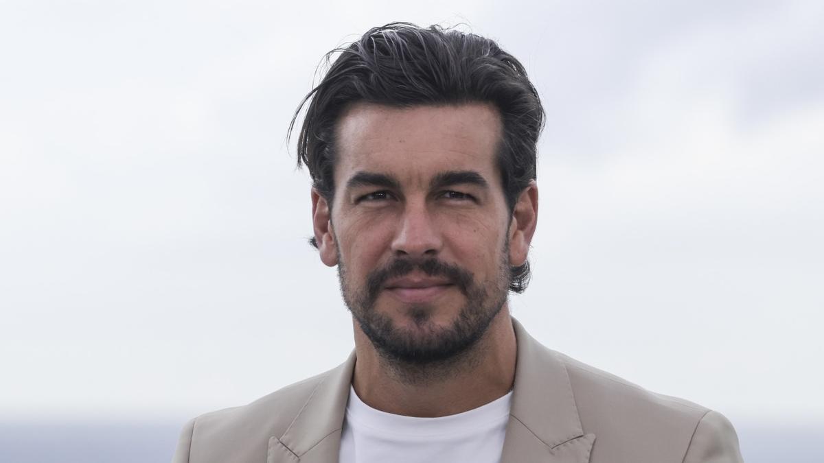 El romántico gesto de Mario Casas con Melyssa Pinto