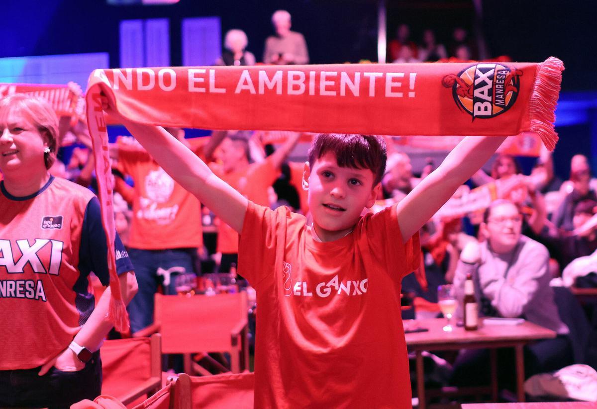 Totes les fotos de la retransmissió d'El Ganxo del partit entre el Hapoel i el Baxi
