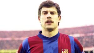 Tori Serrat defendió la camiseta del primer equipo del FC Barcelona la temporada 1979-80