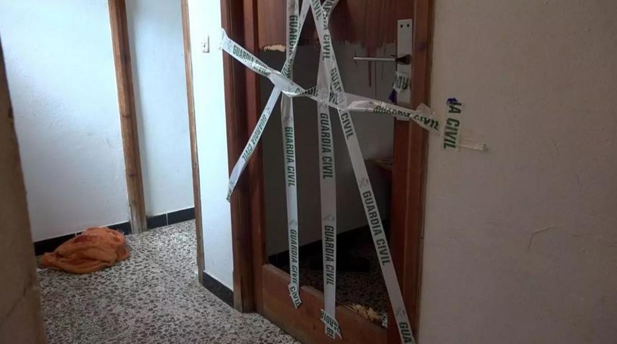 Die Guardia Civil versiegelte nach dem Angriff den Tatort.
