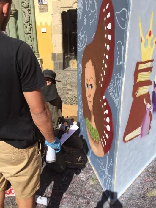 La Casa de Colón homenajea con grafiti a seis científicas y descubridoras