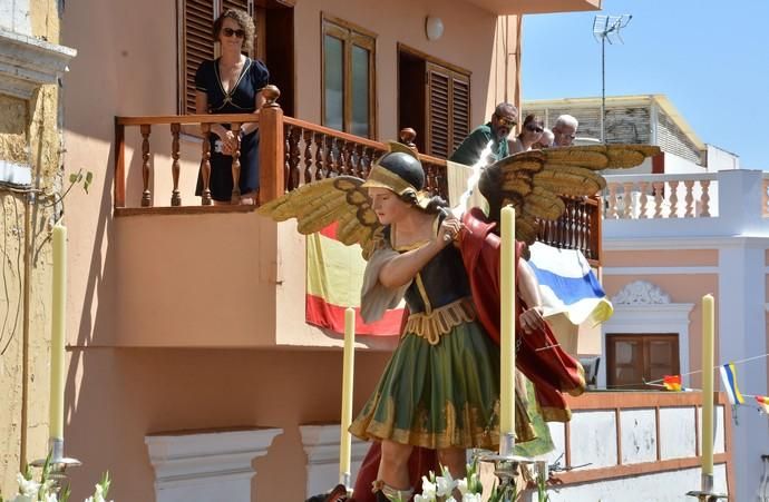 Feria de ganado, misa y procesión de San Miguel