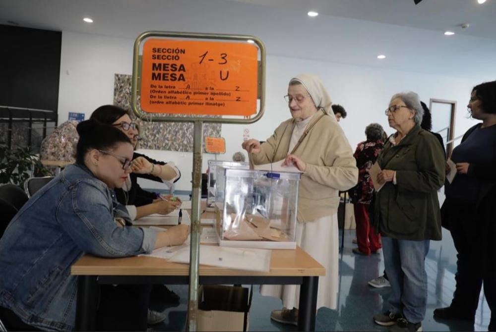 Jornada electoral en el barrio de sa Calatrava, Palma