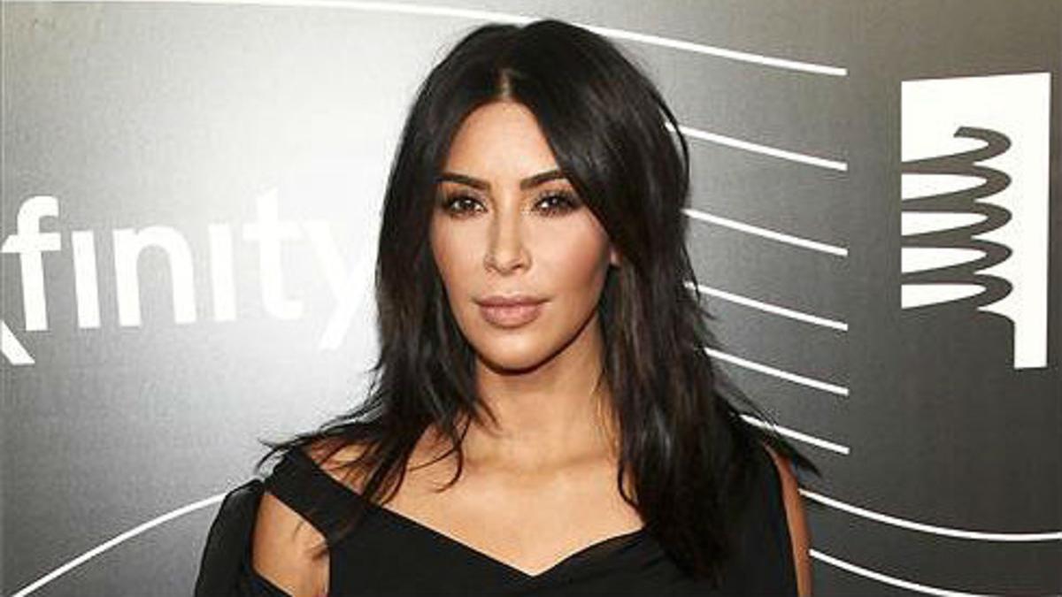 Kim Kardashian nuevamente víctima de un mal photoshop