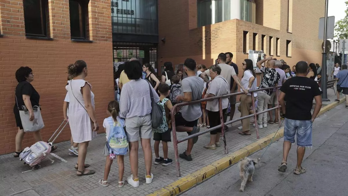 Las carencias en infraestructuras lastran el regreso a las aulas en el Camp de Morvedre