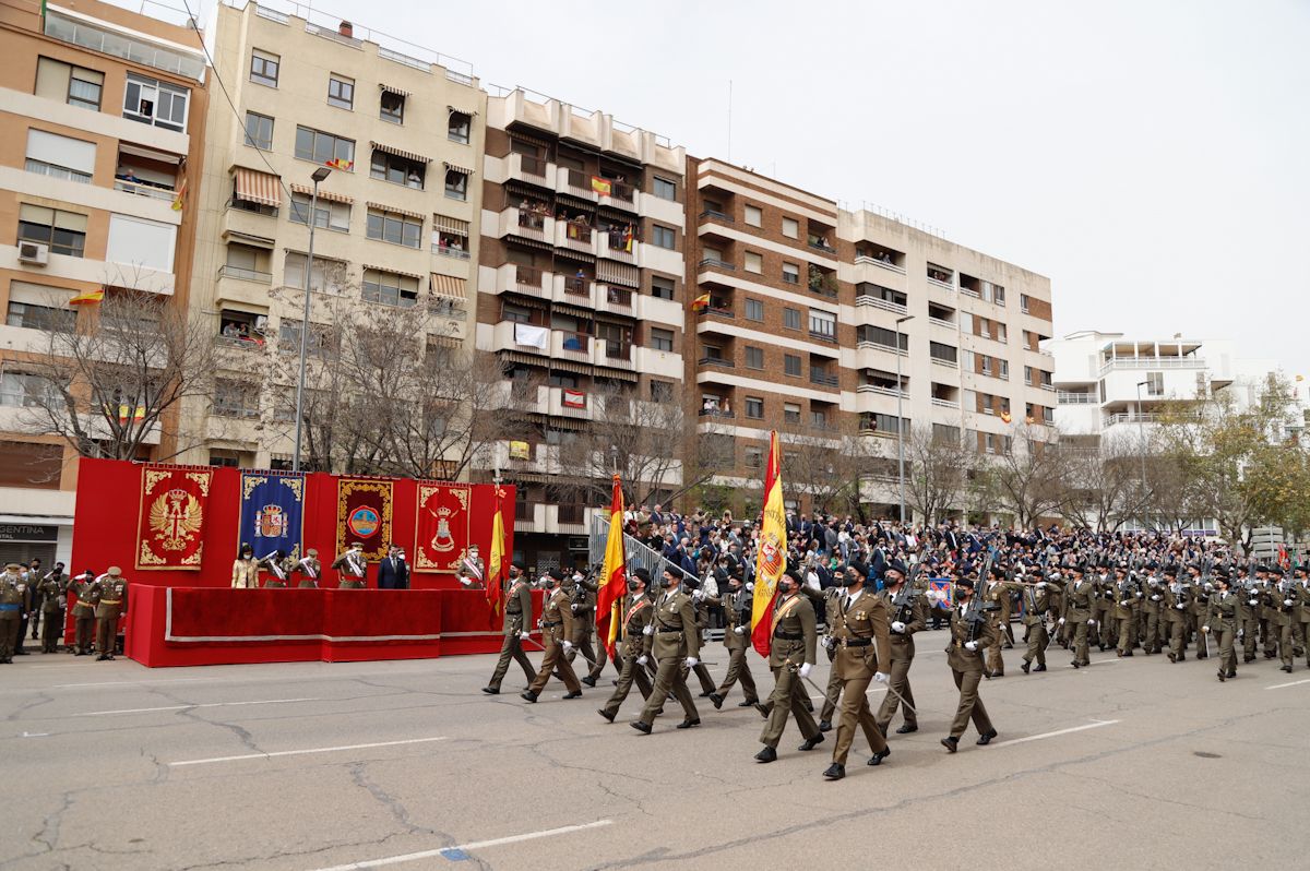 Más de 600 civiles juran bandera en Córdoba