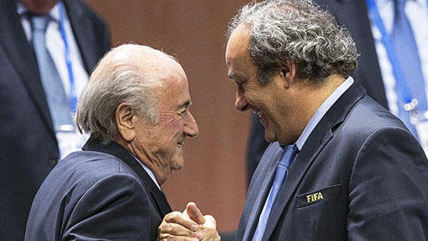 Platini, con Blatter en una imagen de archivo.