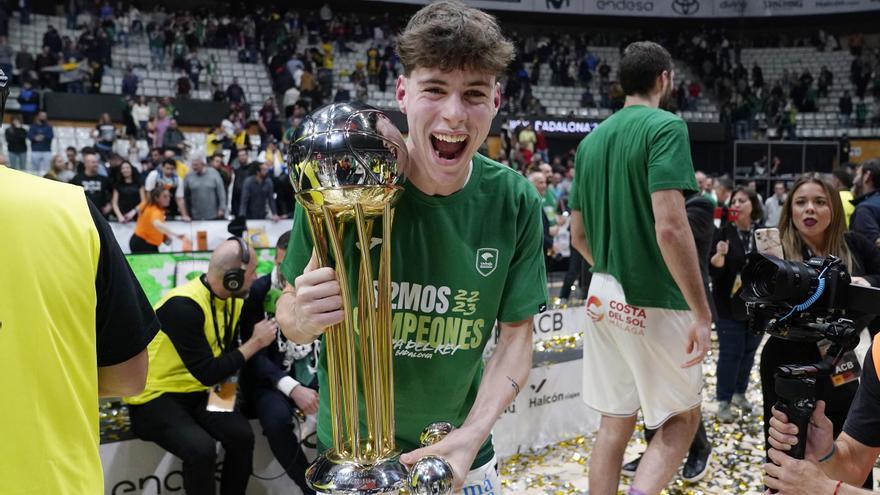 Mario Saint-Supéry renueva con el Unicaja hasta 2028