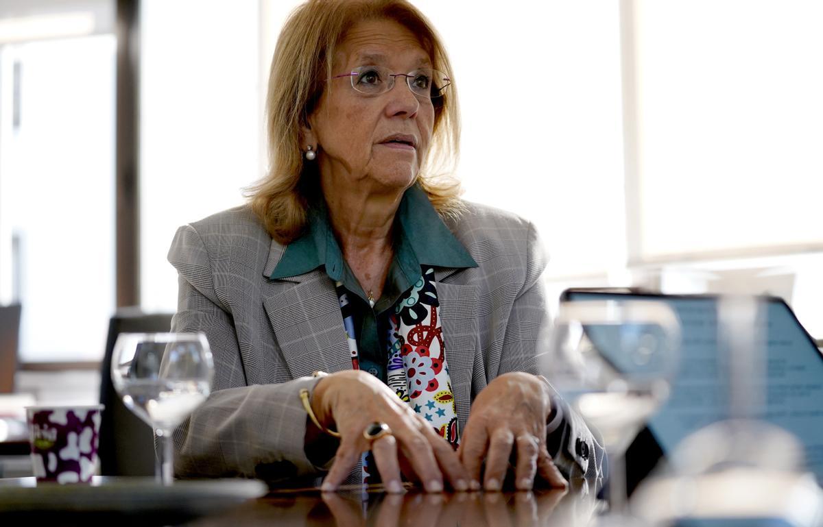 Elvira Rodríguez durante la entrevista.
