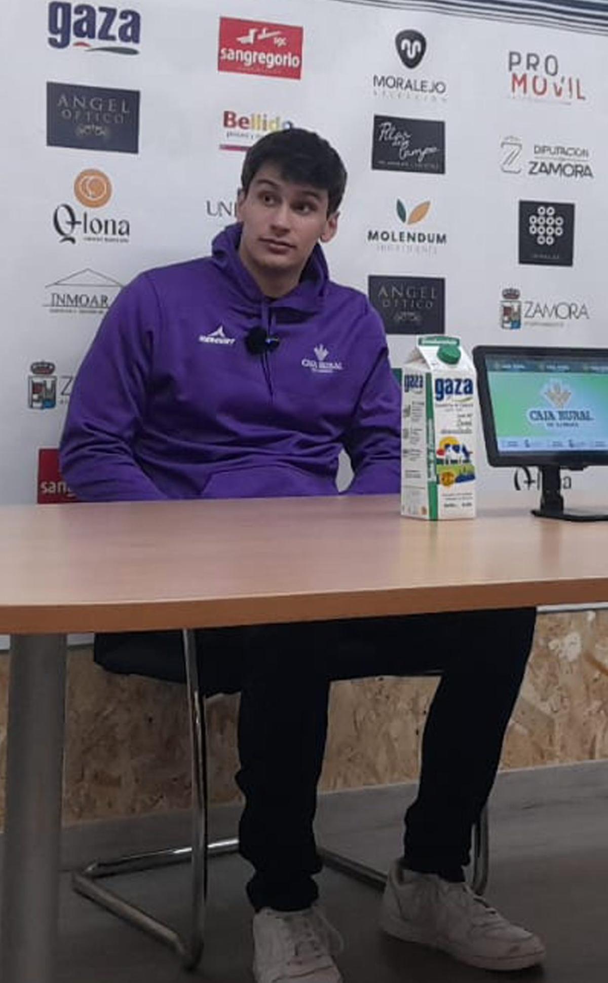 Pau Ortega, jugador del BM Zamora Caja Rural. | LOZ