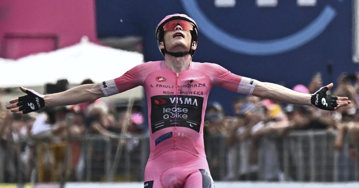 Vingegaard domina la cinquena etapa i guanyarà avui el seu primer Giro
