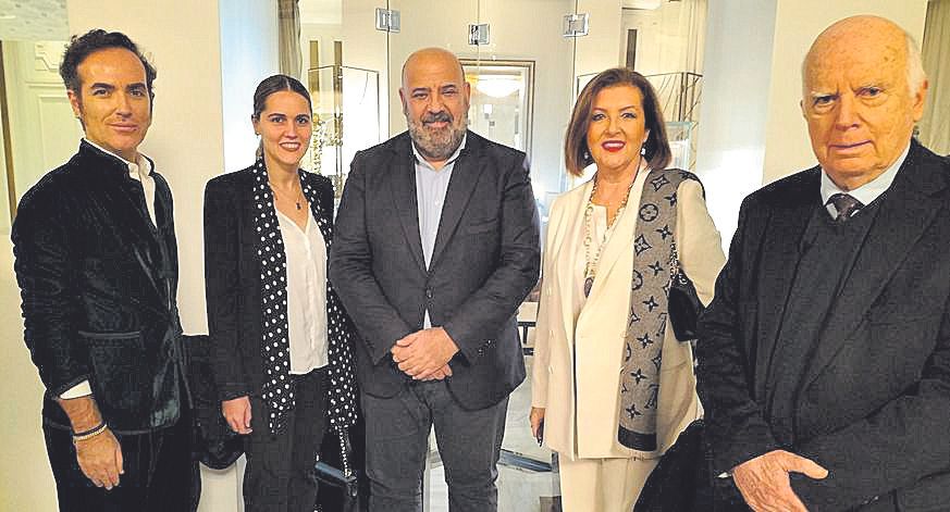 Juan Ferragut, Lourdes Roca, Jaime Martínez, Alejandra Salvá y Rafel Ferragut.