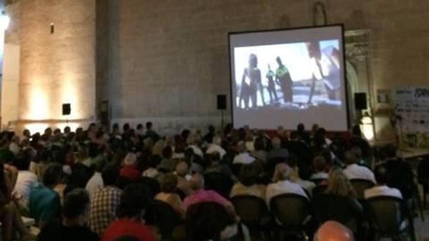 El VIII Festival Internacional de Cine de Sax cierra  con récord de asistencia