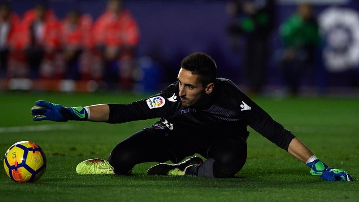 Oier Olazábal, en un partido con el Levante.