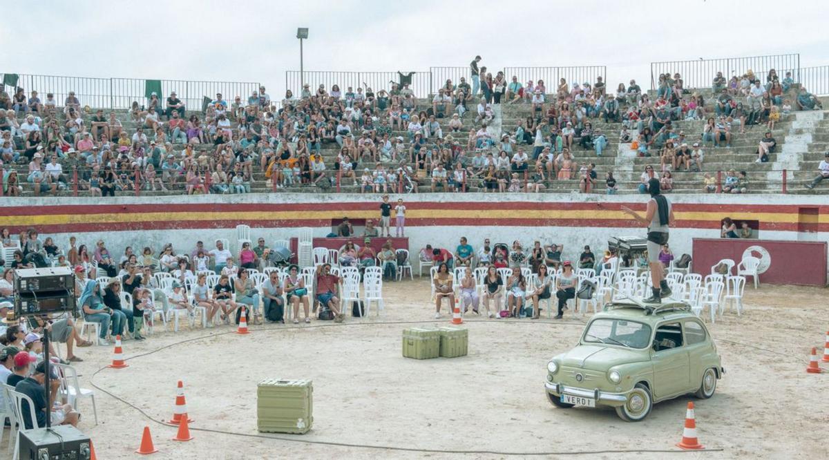 El ‘Circaire’ saca músculo y convoca a miles de personas en Alcúdia