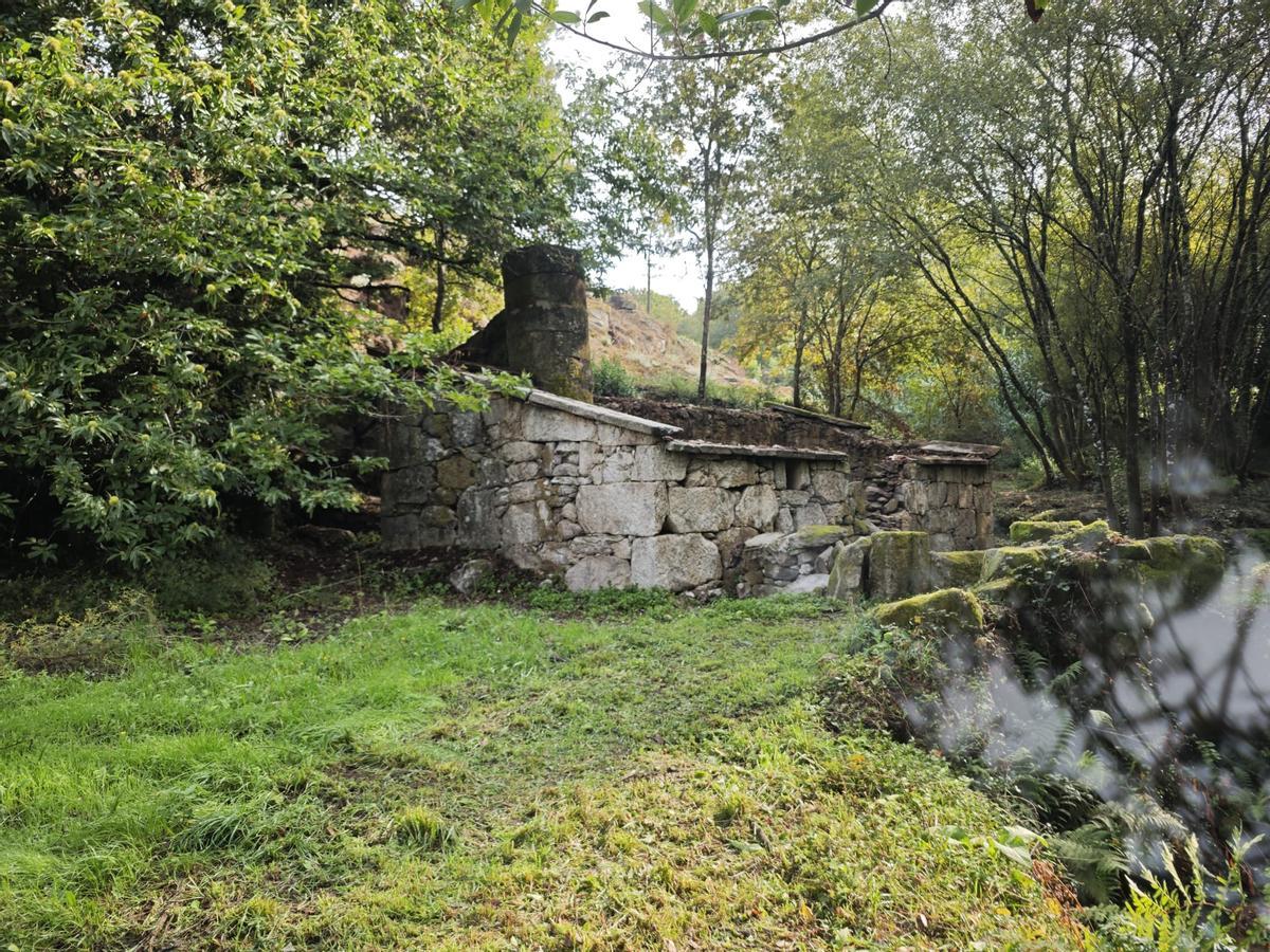 Uno de los molinos de la ruta del Pexegueiro.