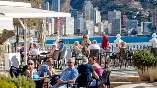 Benidorm tira de la ocupación el puente de diciembre con las reservas ya en un 81,4 %