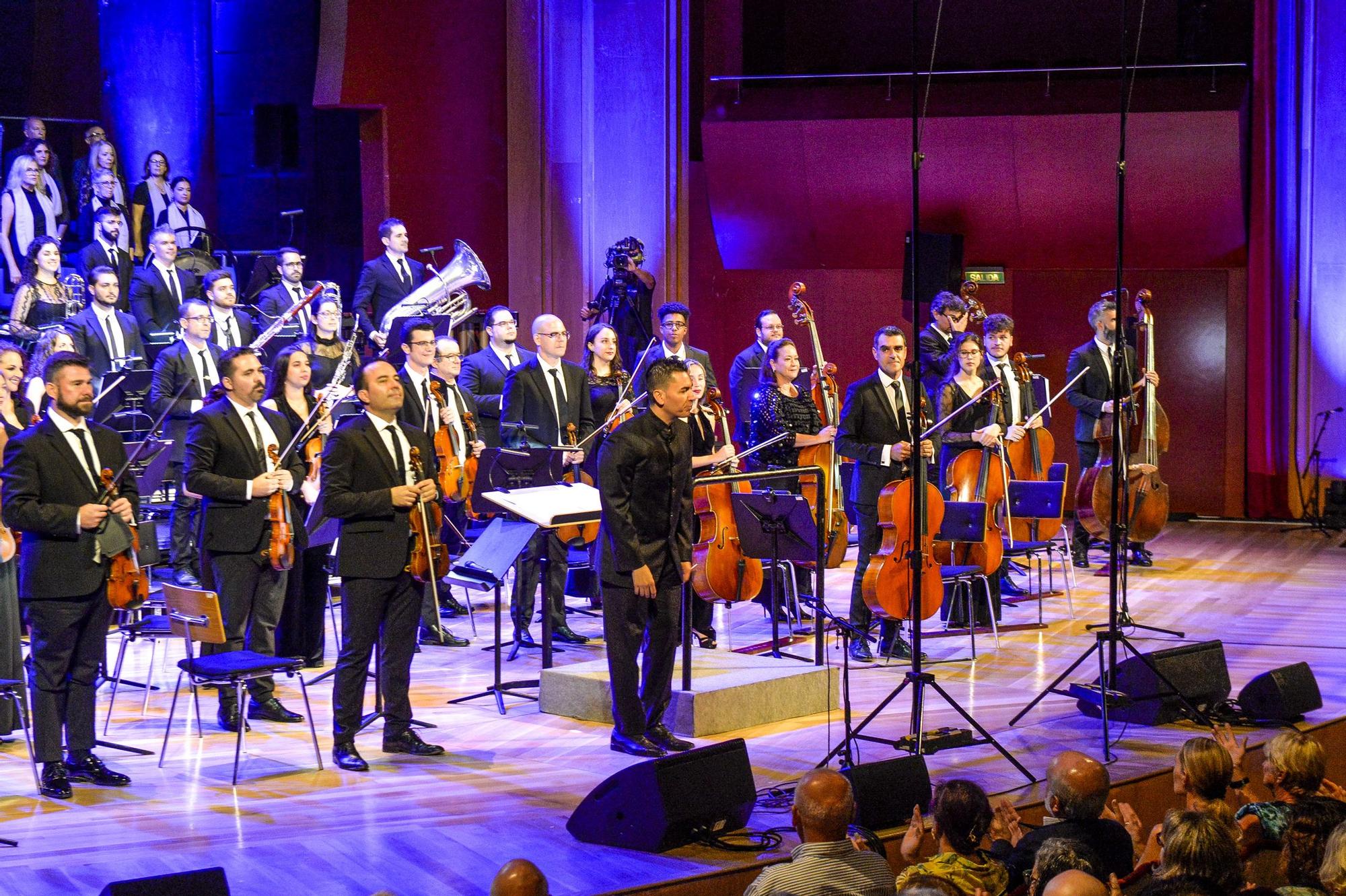 Espectáculo 'Cantos isleños' por el 25º aniversario del Auditorio Alfredo Kraus