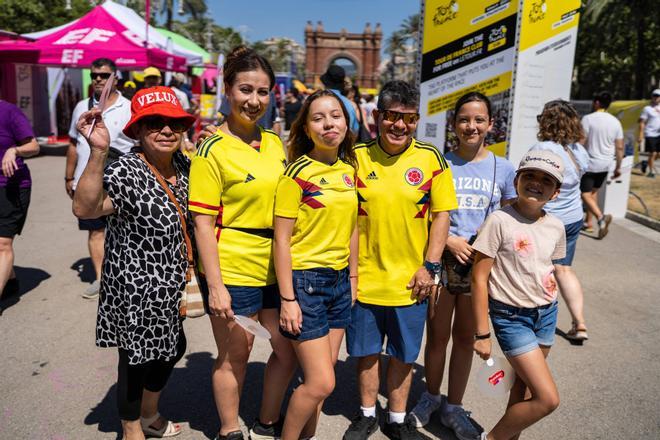 "Está gustando mucho": el 'Fan Park' del Tour de Francia en Barcelona conquista a miles de aficionados