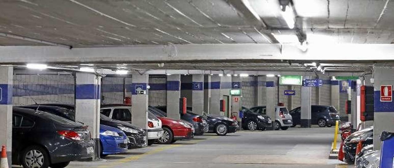 El céntrico parking, unos días antes de su cierre. // Marta G. Brea