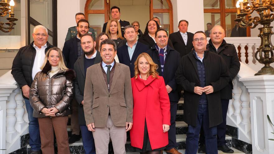 Carlos Mazón visita el ayuntamiento de Requena