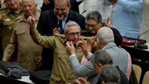 Raúl Castro es jubila en el VIII Congrés del Partit Comunista Cubà