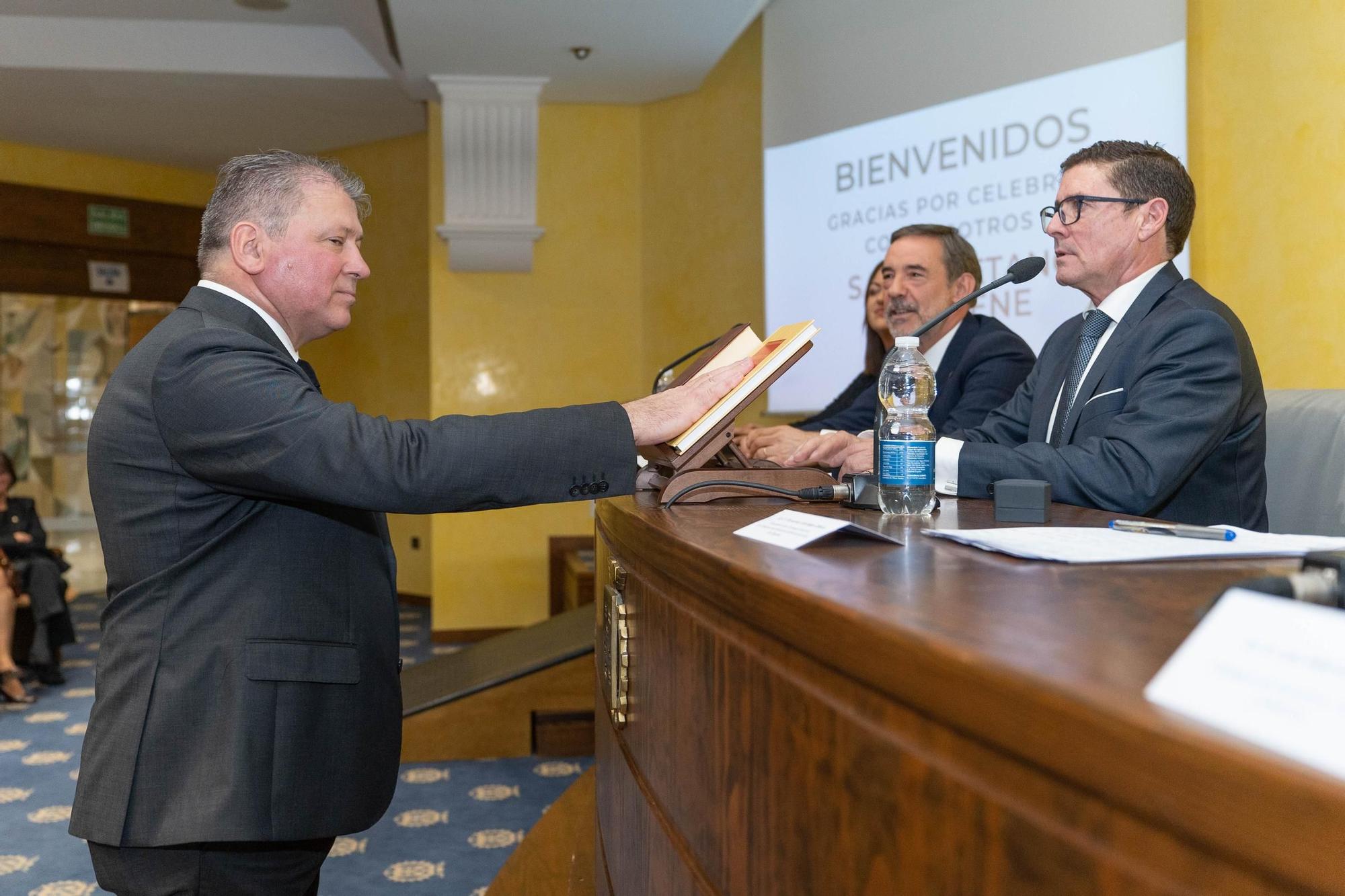 El Colegio de Gestores Administrativos de Murcia celebra patrón y distingue a nuevos colegiados