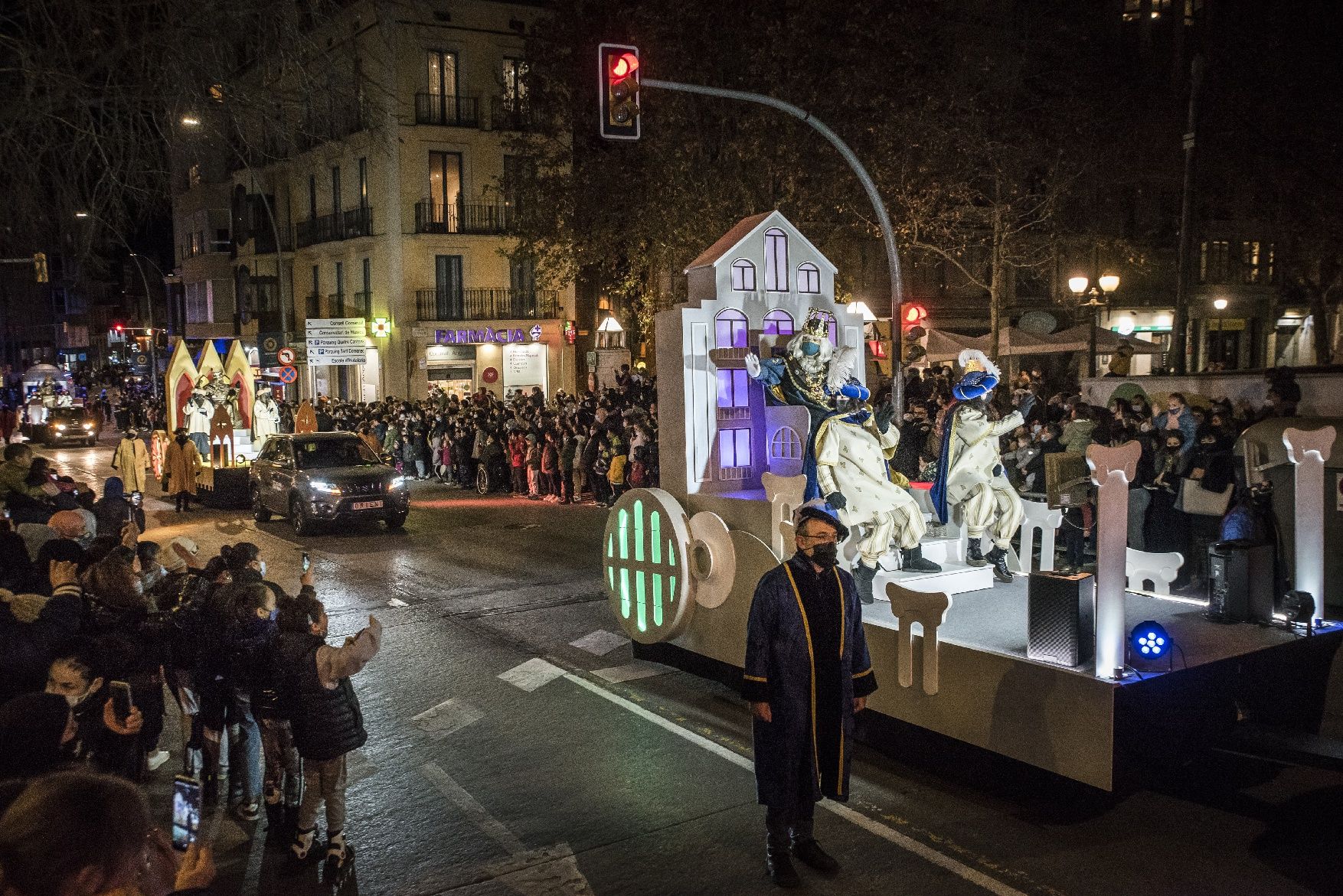 Busca't a les fotos de la Cavalcada de Manresa 2022