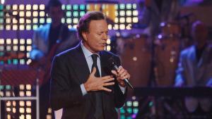 Archivo - El cantante español Julio Iglesias,