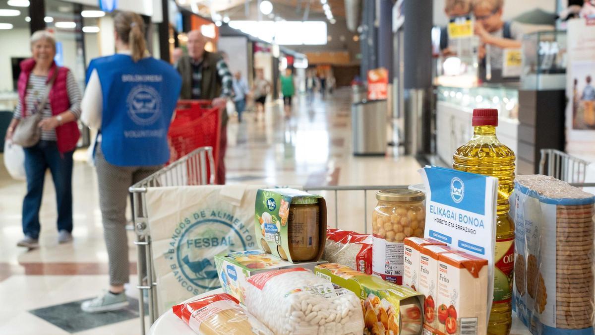 EROSKI y la Federación Española de Bancos de Alimentos ponen en marcha una nueva edición de la campaña solidaria “Recogida Primavera”,