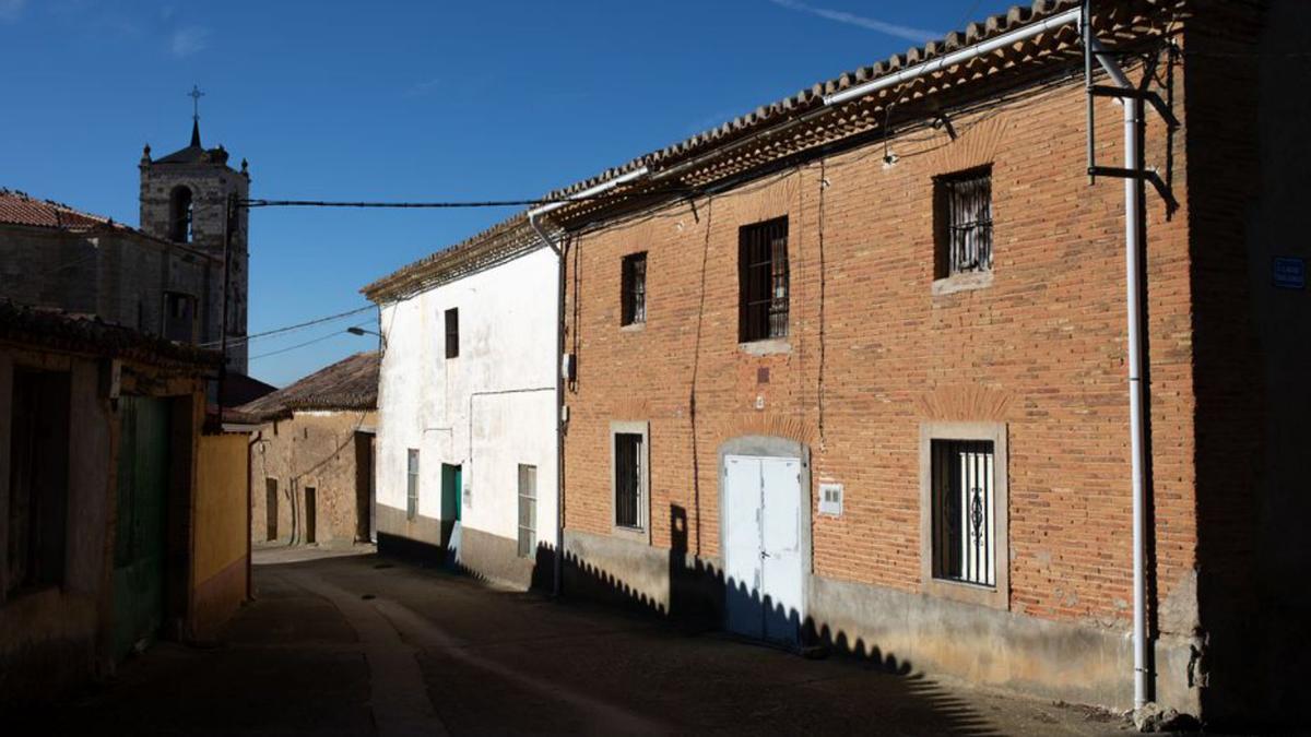 Las calles vacías de Abezames, en Zamora. |