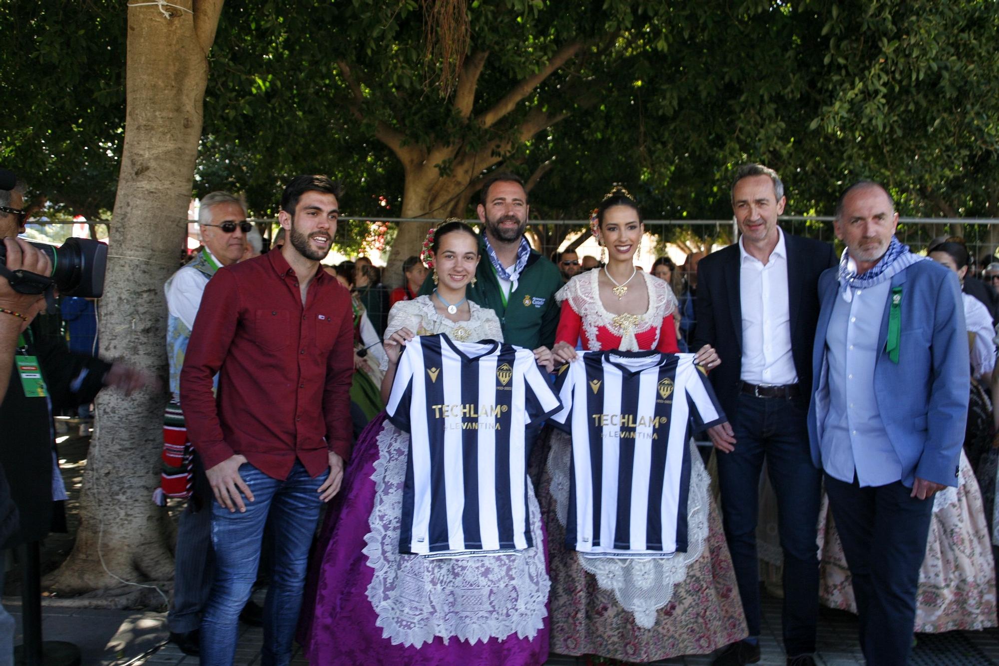 Las mejores fotos de la mascletà de este jueves 16 en Castelló con ocasión de la Magdalena