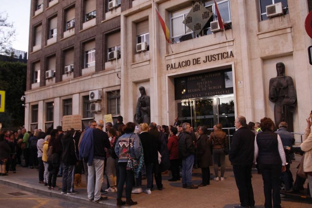 Protesta por la sentencia de las hipotecas en Murcia