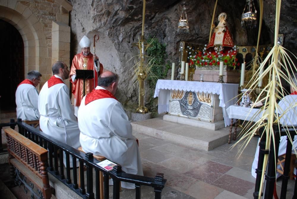 Misa del Arzobispo en Covadonga