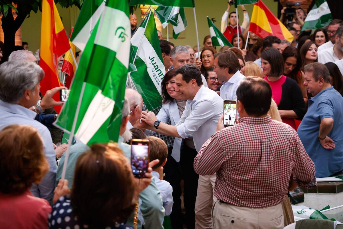 Juanma Moreno abre la campaña en Palma del Río