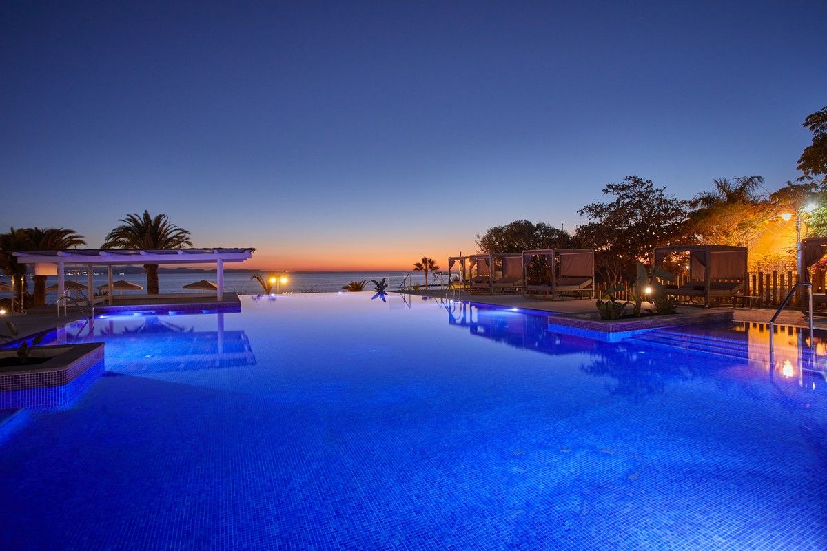 Papagayo Beach Resort Sandos Papagayo Royal Elite Lounge - Main Image