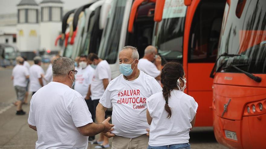 Las empresas de autocares se movilizan para solicitar ayudas económicas