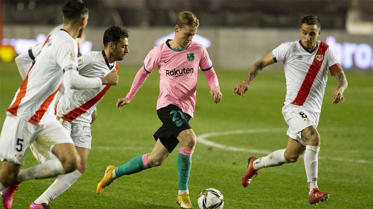 "Ahí está el hombre invisible ¡Otra vez Frenkie de Gol!". Así narró la radio el gol de De Jong para remontar ante el Rayo