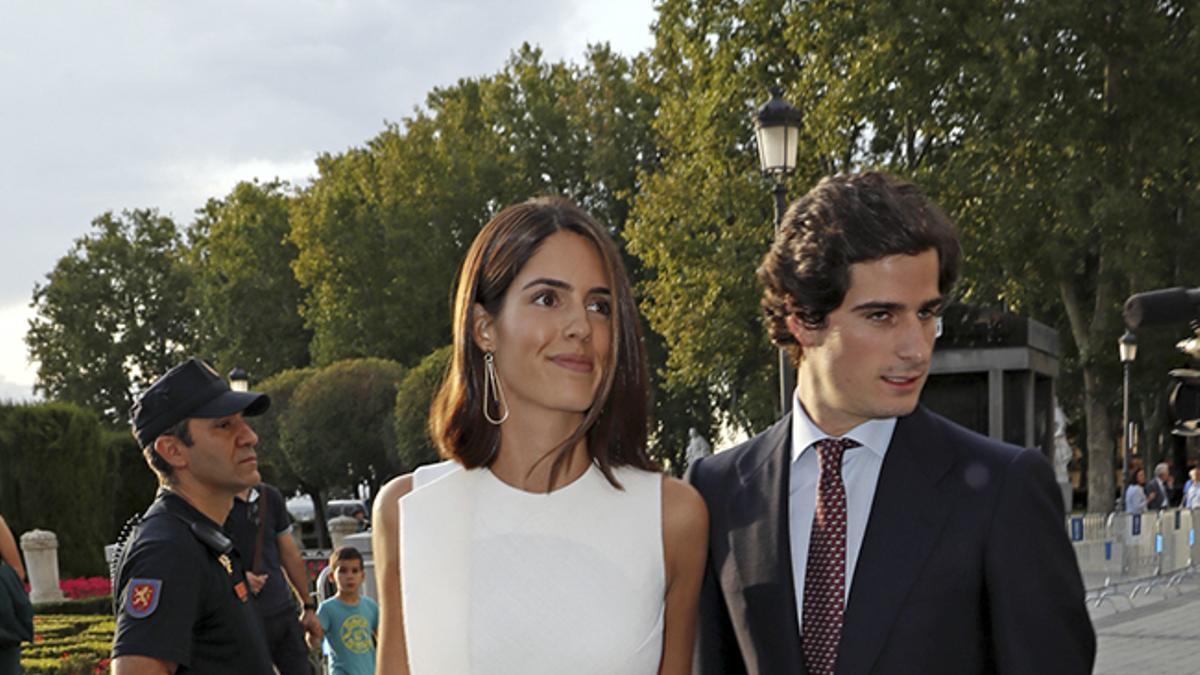 Sofía Palazuelo y el duque de Huéscar a su llegada al Teatro Real