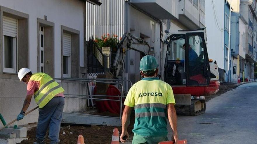 De la estampida al embargo en Oresa: el pago por su última obra, en Padrón, confiscado por las deudas