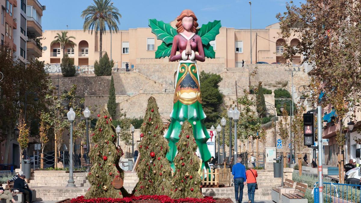 Los ángeles gigantes vuelven a Alicante en recuerdo a Valencia
