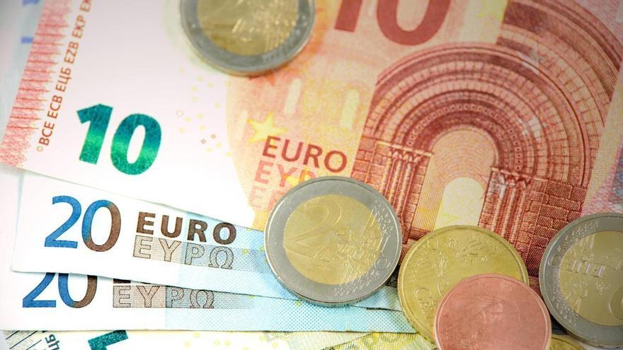 Vídeo: La advertencia del Banco de España: guardar esta cantidad de dinero en casa para emergencias