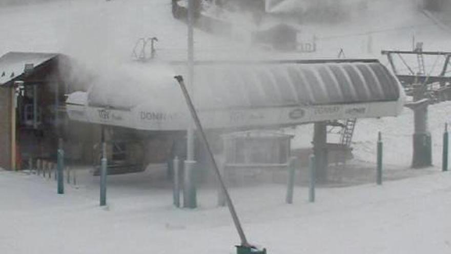 Els canons de neu de Masella ja en funcionament ahir