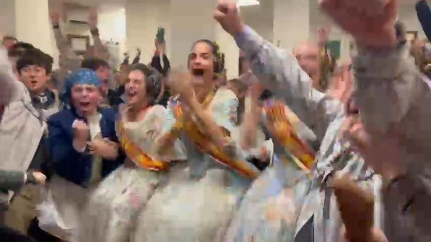 Así celebró la falla Espartero el primer premio de la sección especial infantil