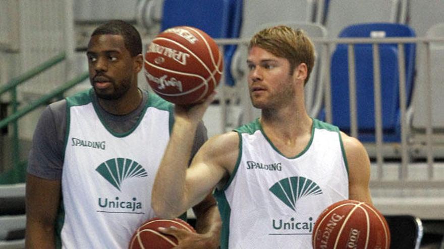 Stefansson, junto a Thomas, en un entrenamiento.